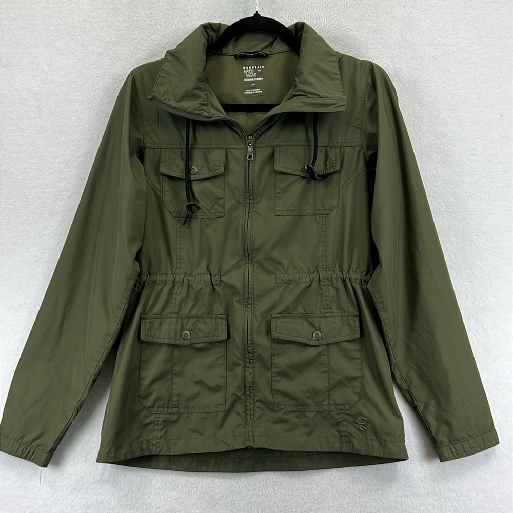 Mountain Hardwear Women’s Hooded Windbreaker Sz S/M Green Polyester Like New